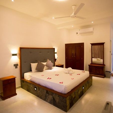 Lena Resort Beruwala Buitenkant foto